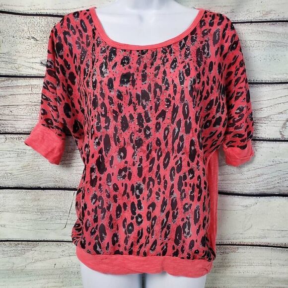 Vanity Tops - Vanity Coral Leopard Print Dolman Top Size M Animal Print Rhinestone Accent Blou